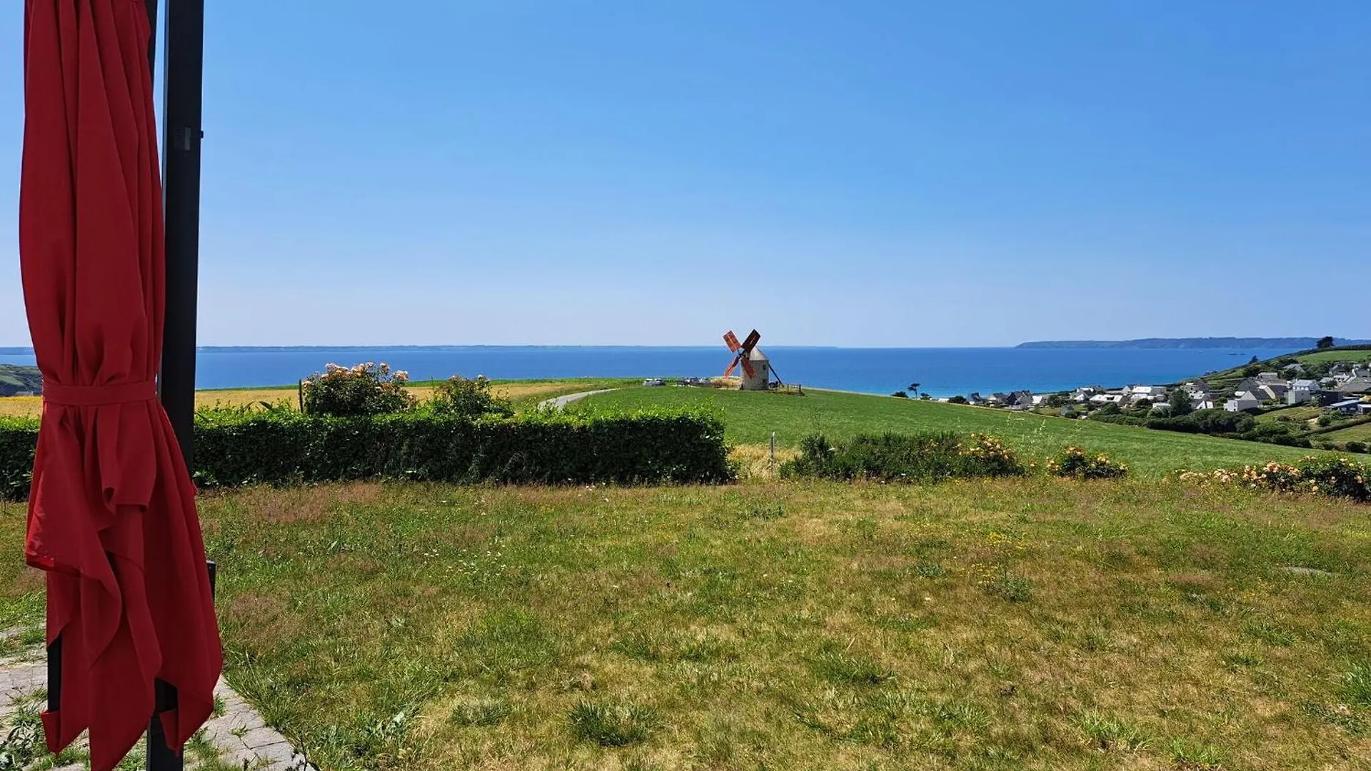 Panoramic Sea View And Jacuzzi, Premium, Telgruc-Sur-Mer
