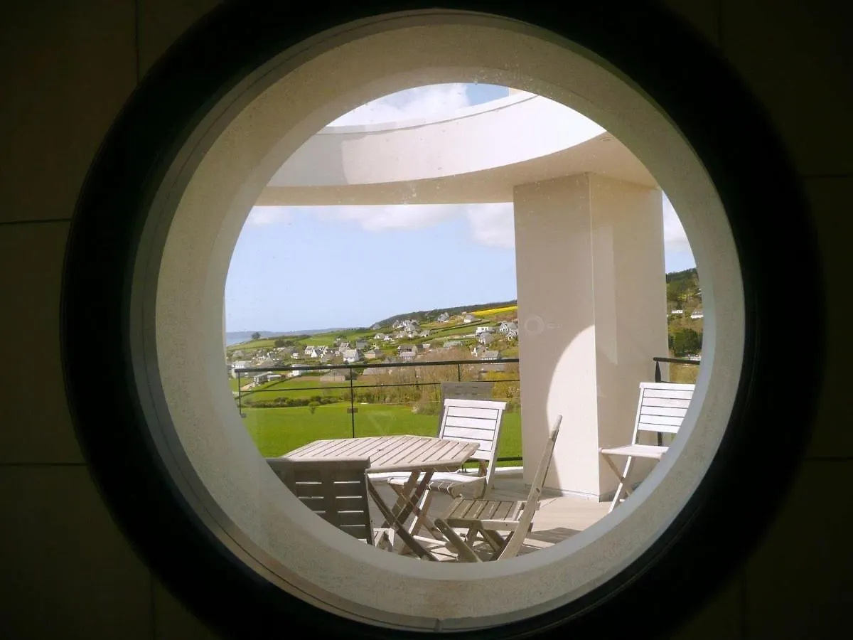 Panoramic Sea View And Jacuzzi, Premium, Telgruc-Sur-Mer France